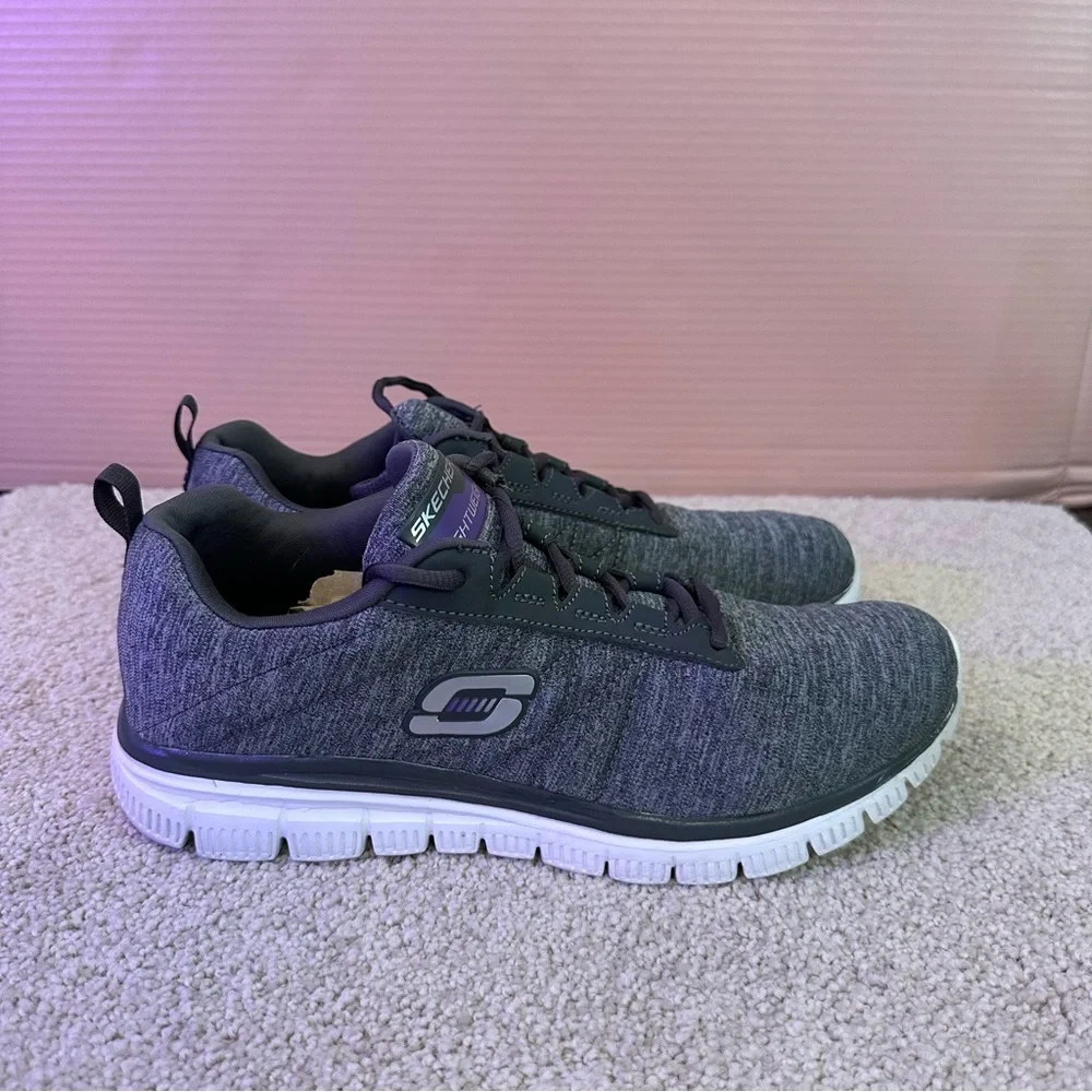 Skechers Gray and Black Sneakers with Cushioned Sole‎